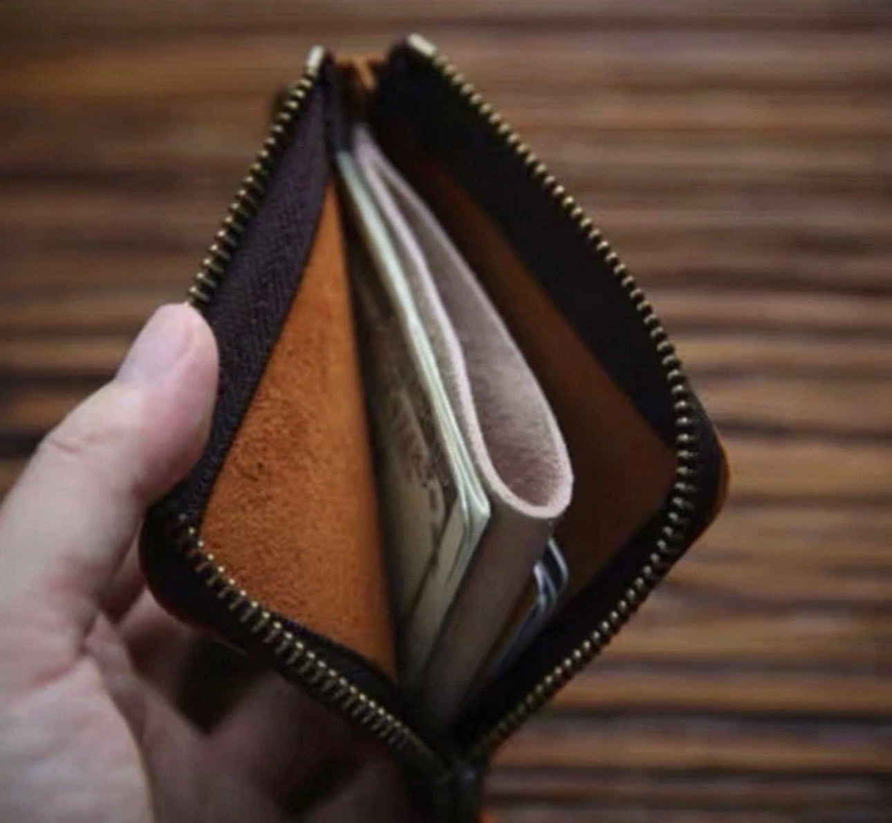 Code & Copper Full Grain Leather
Zip Wallet | Coin Card Holder | 6
Colors
