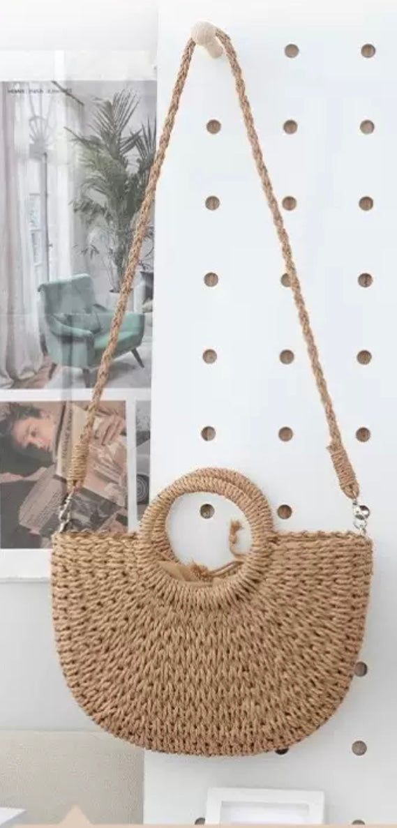 Convertible Woven Straw Tote & Crossbody Bag – Summer Handbag with Drawstring Lining